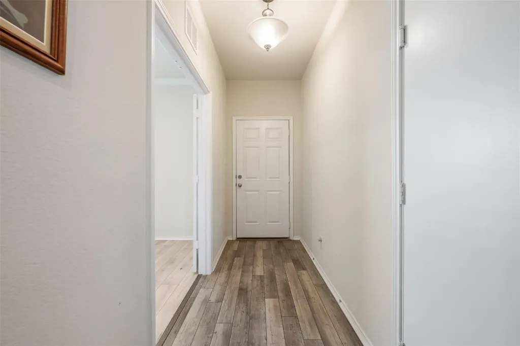 225 Gunther Way Taylor TX 76574