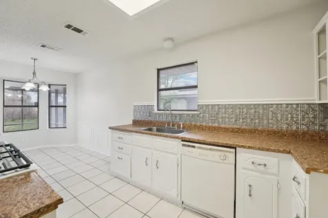 3213 Forest Hill Drive Killeen TX 76542