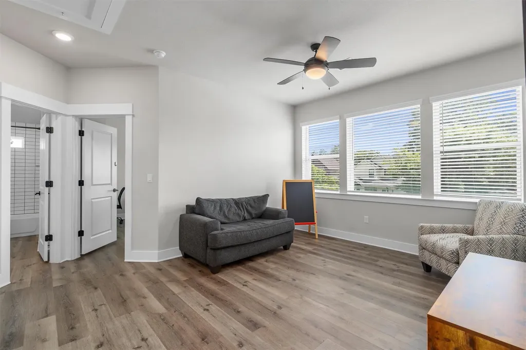 1810 Piedmont Avenue Austin TX 78757