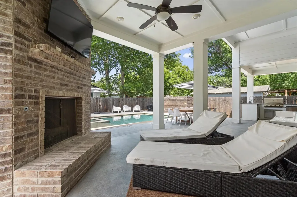 1810 Piedmont Avenue Austin TX 78757
