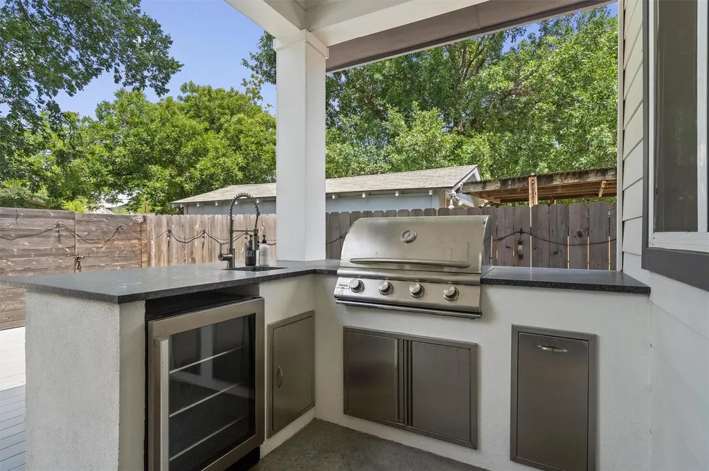 1810 Piedmont Avenue Austin TX 78757
