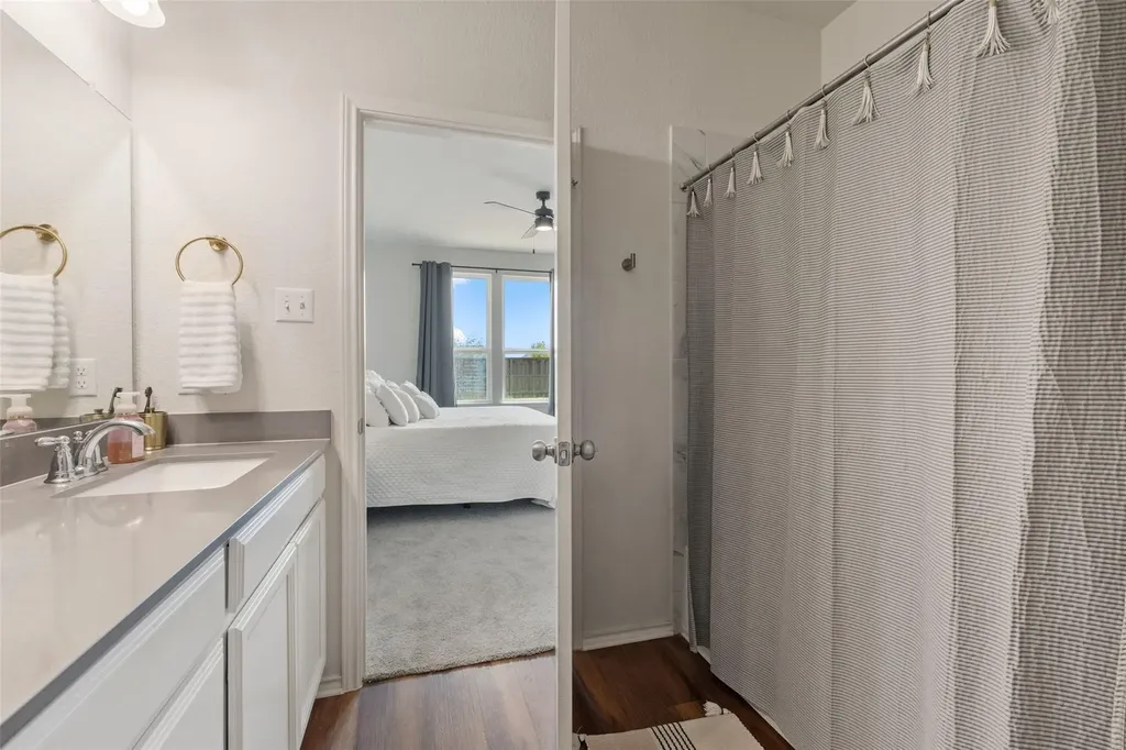 290 Bayberry Circle Buda TX 78610