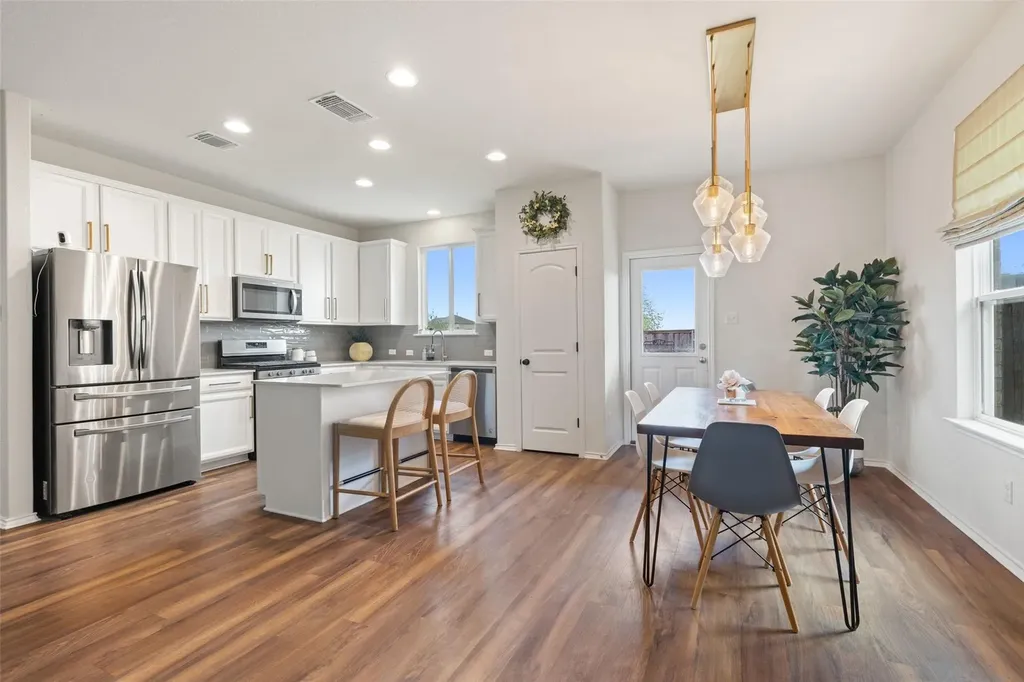 290 Bayberry Circle Buda TX 78610