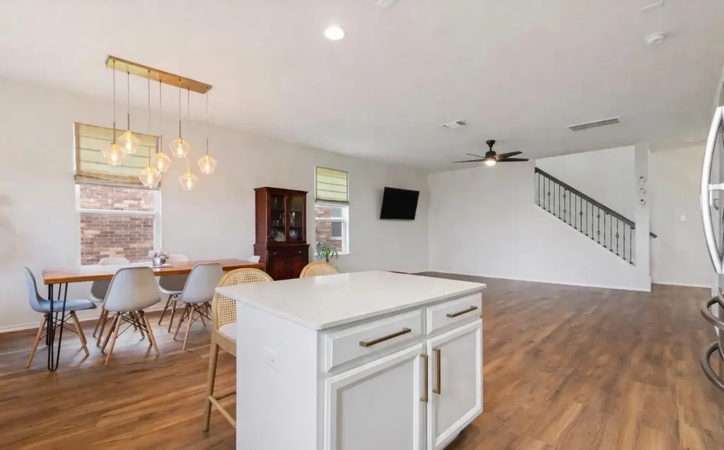 290 Bayberry Circle Buda TX 78610