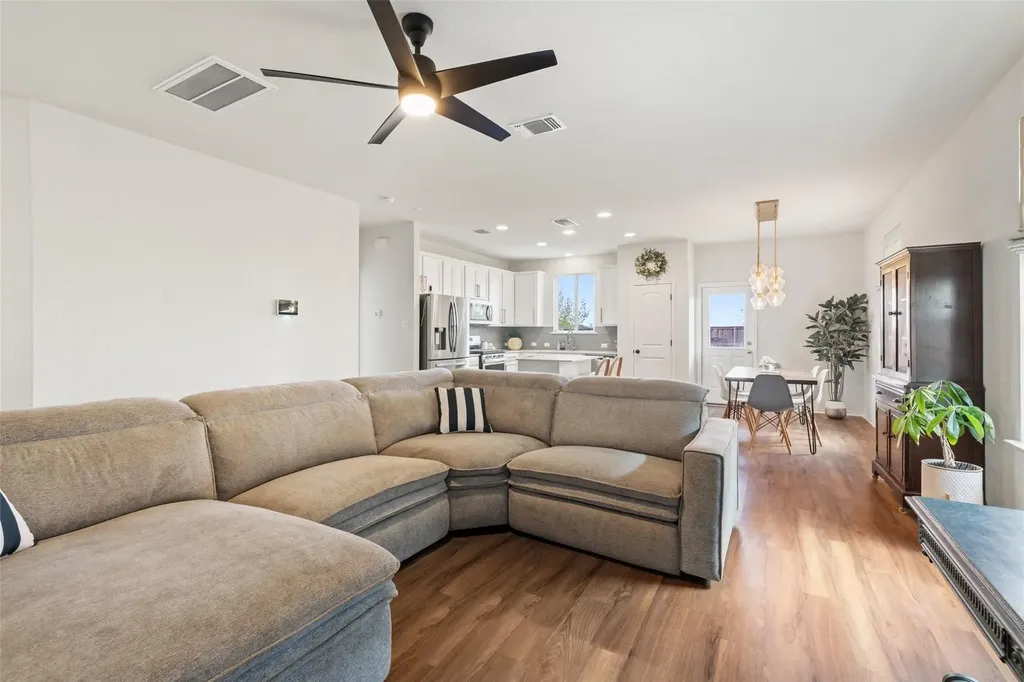 290 Bayberry Circle Buda TX 78610