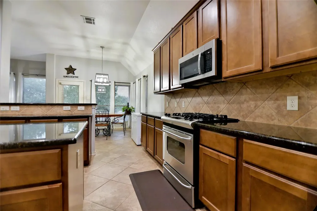 410 Olmos Drive Leander TX 78641