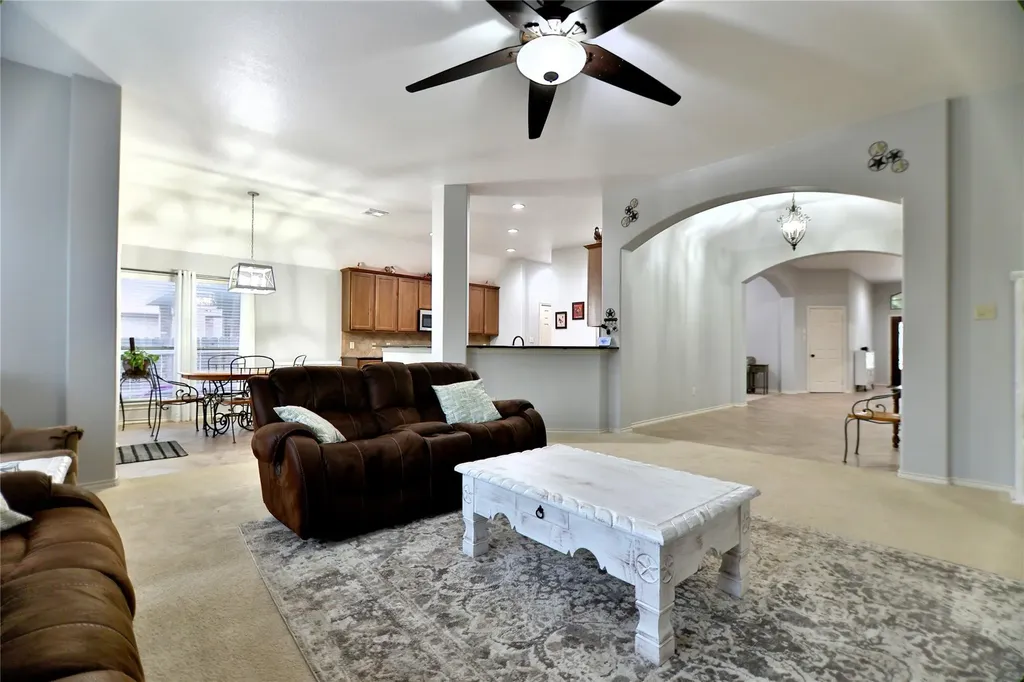 410 Olmos Drive Leander TX 78641