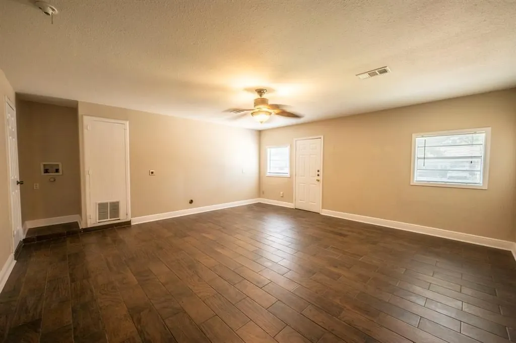 6400 Craigwood Circle Austin TX 78725