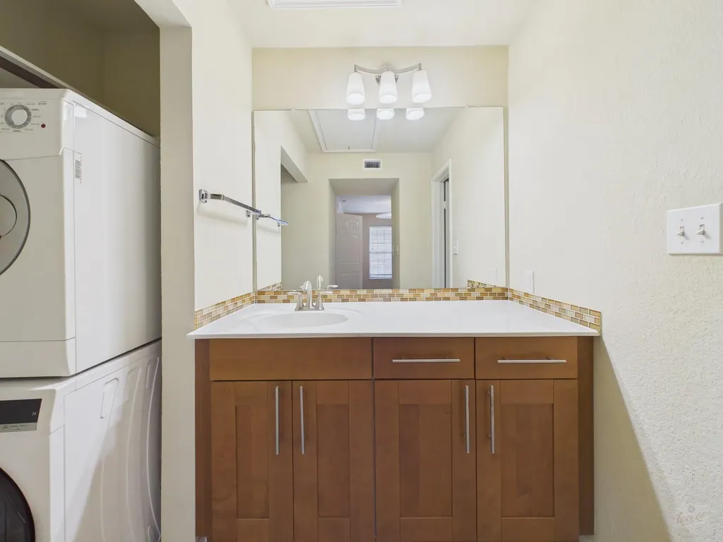 7685 Northcross Drive Austin TX 78757