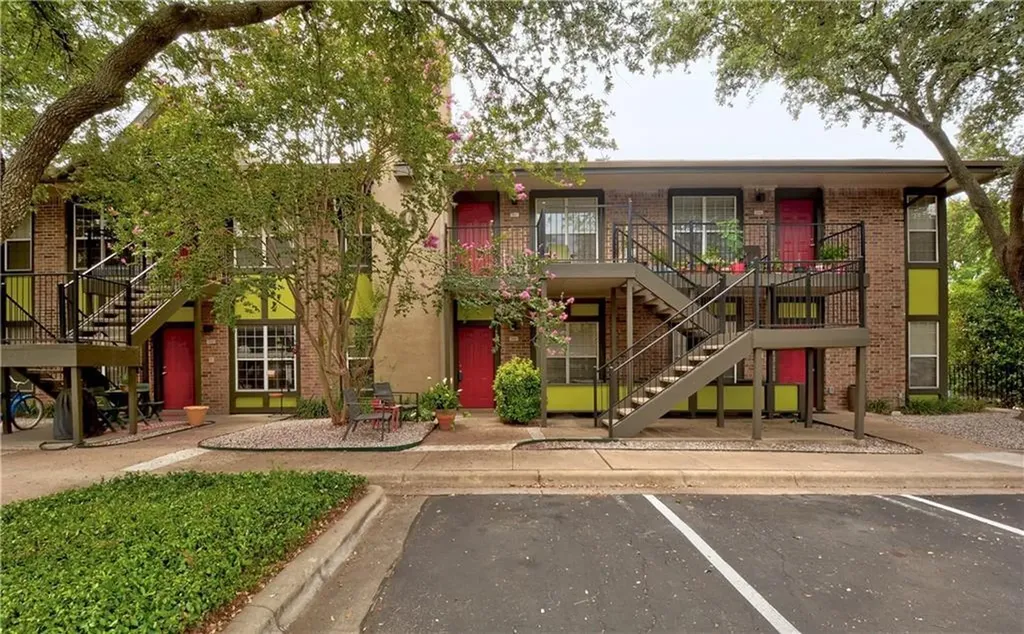 7685 Northcross Drive Austin TX 78757