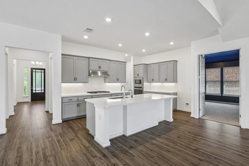 317 Independence Drive Kyle TX 78640