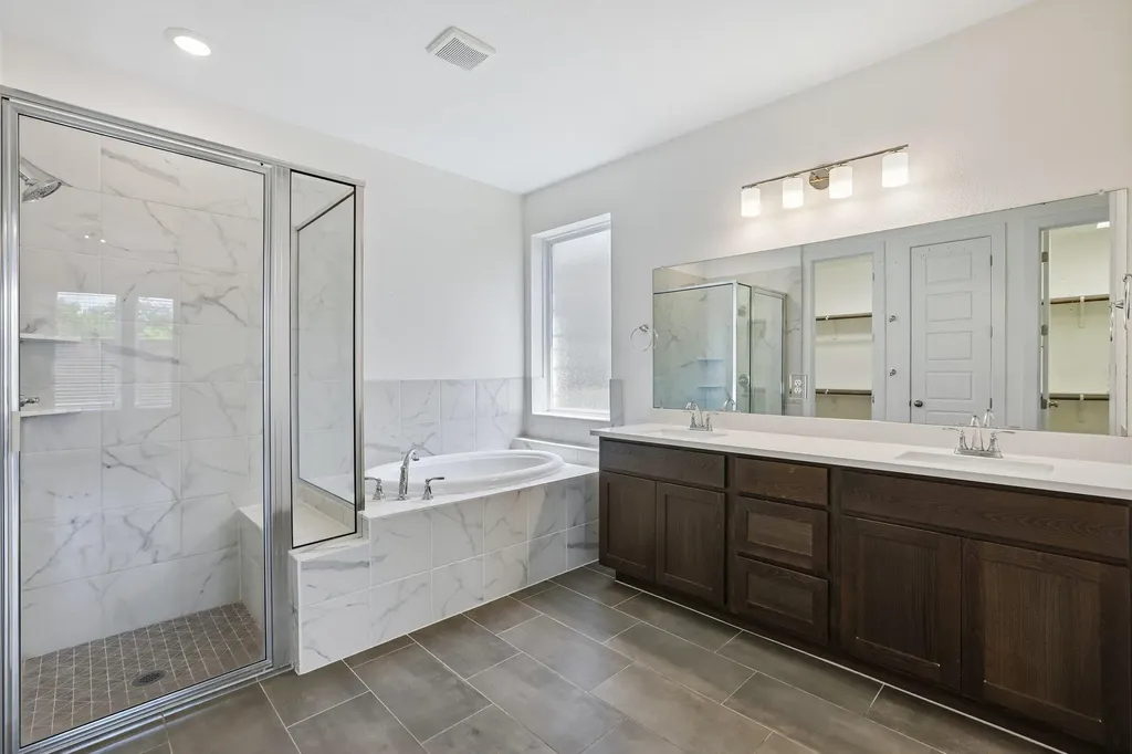 317 Independence Drive Kyle TX 78640