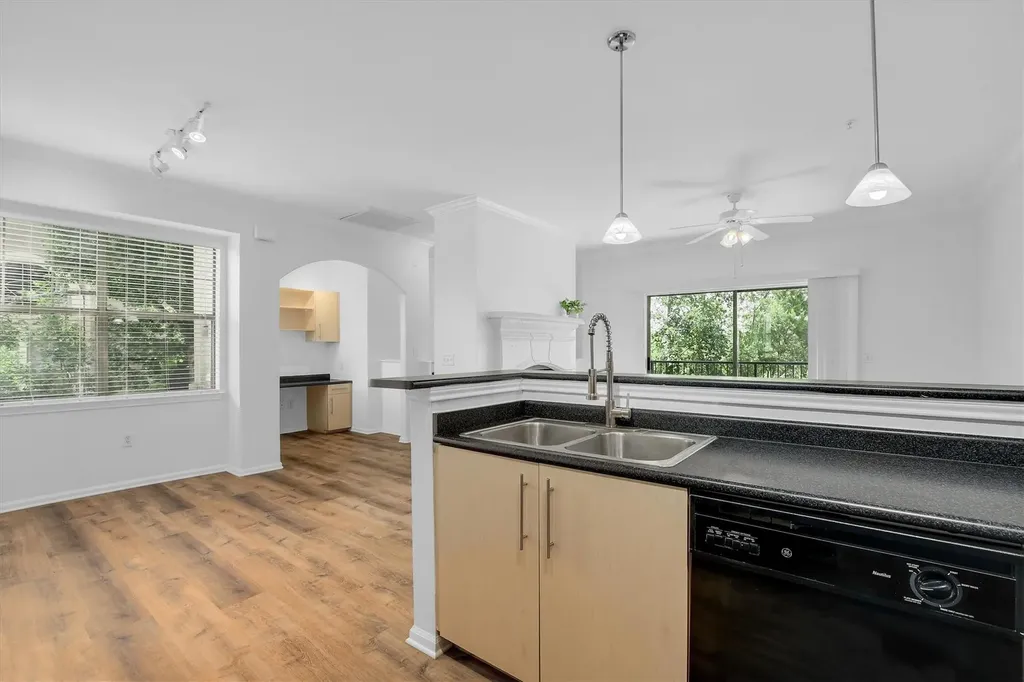 11203 Ranch Road 2222 Road Austin TX 78730