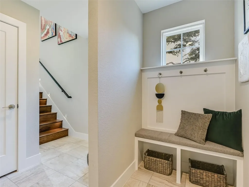 219 Honey Creek Court Austin TX 78738