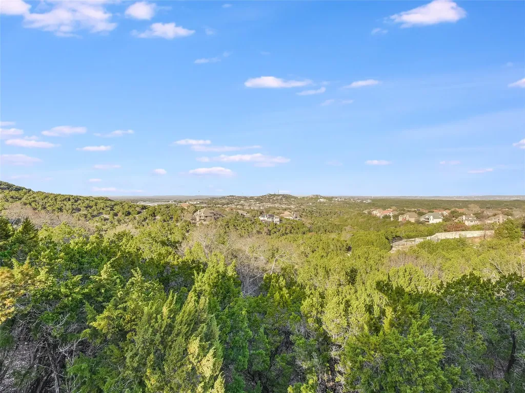 219 Honey Creek Court Austin TX 78738