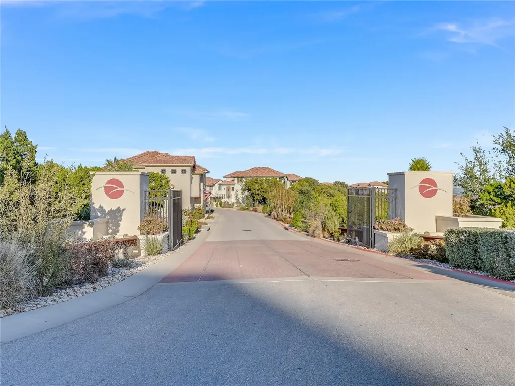 219 Honey Creek Court Austin TX 78738