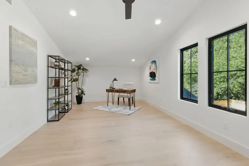 4910 W Park Drive Austin TX 78731