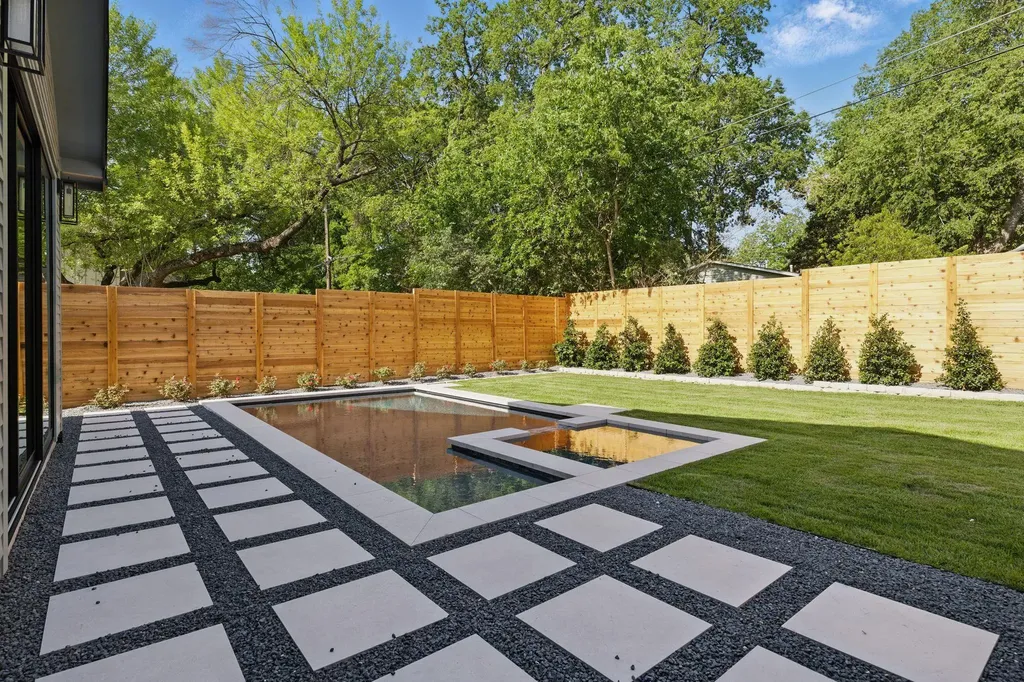 4910 W Park Drive Austin TX 78731