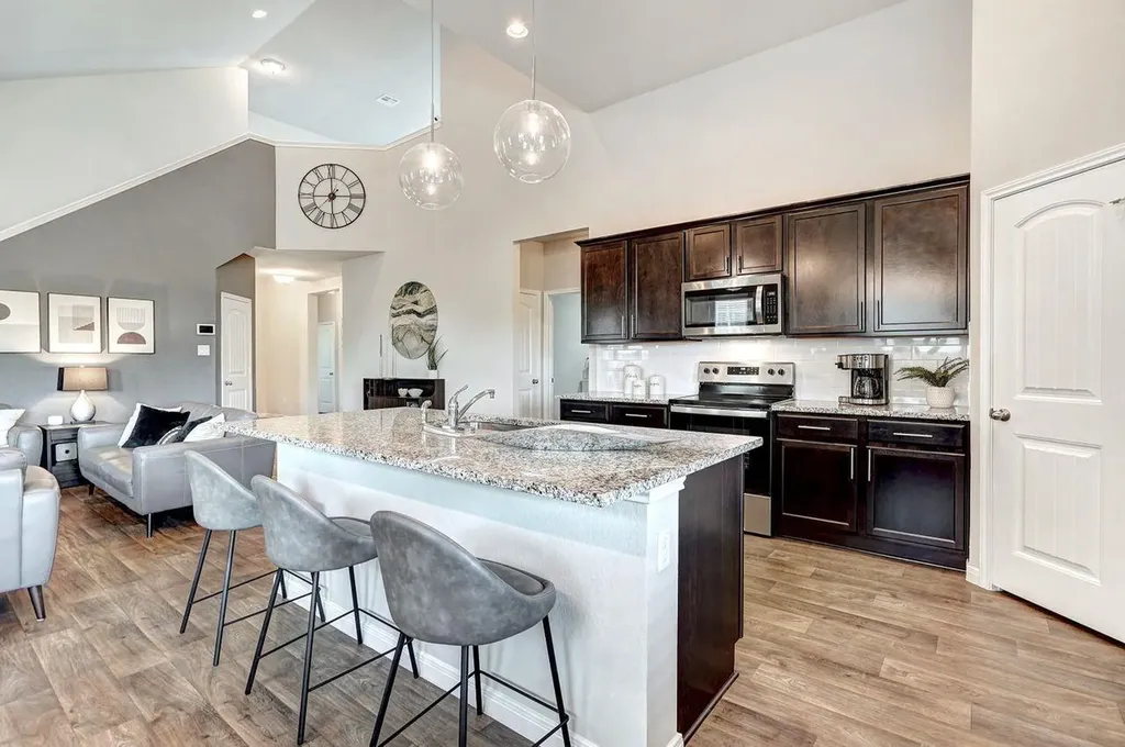 6205 Kildare Drive Georgetown TX 78626
