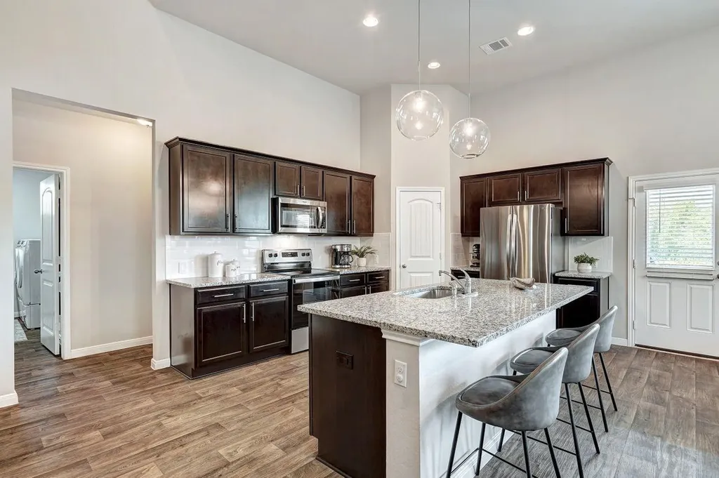 6205 Kildare Drive Georgetown TX 78626