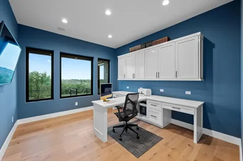 111 Rock N Robyn Trail Horseshoe Bay TX 78657