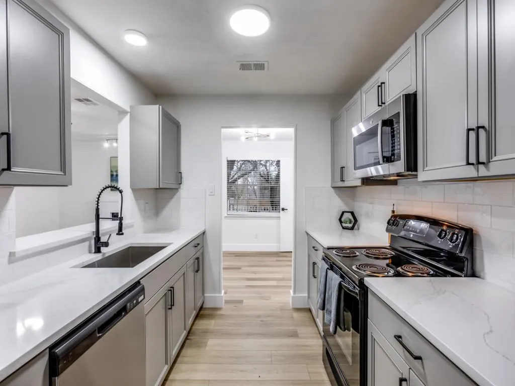 1845 River Crossing Circle Austin TX 78741