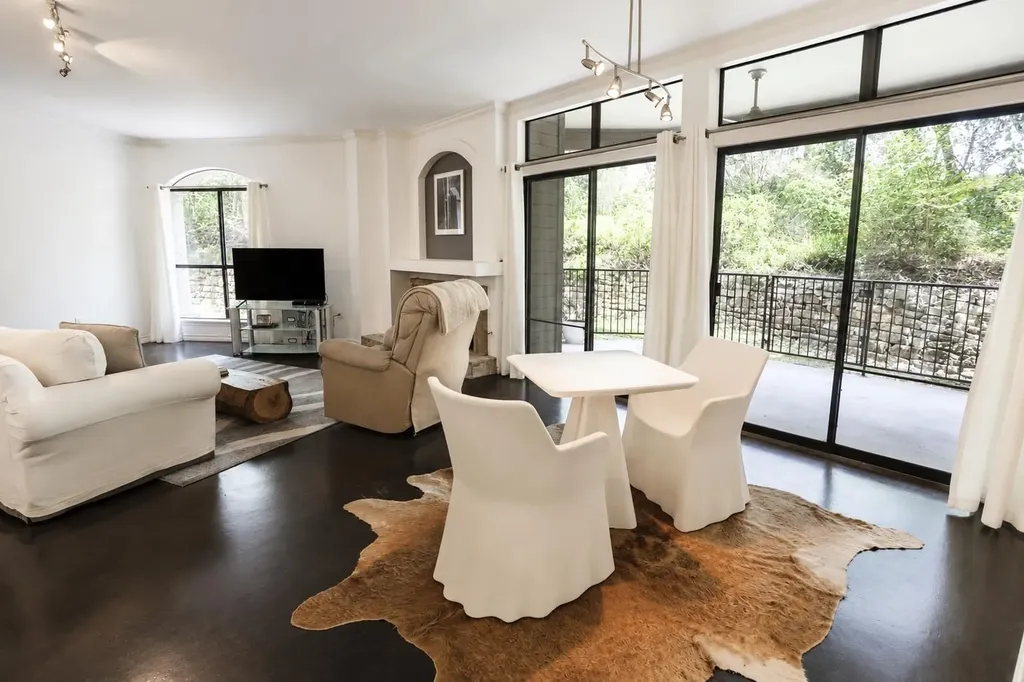 1000 Liberty Park Drive Austin TX 78746