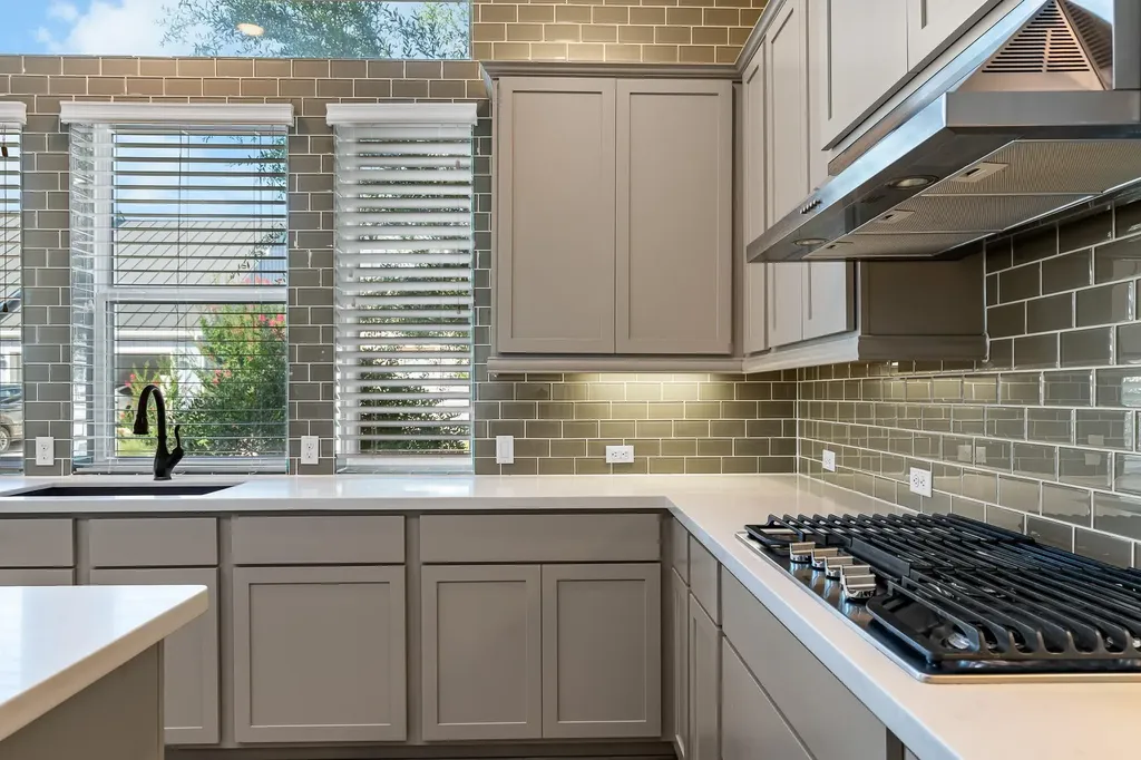 109 Francesco Lane Dripping Springs TX 78620