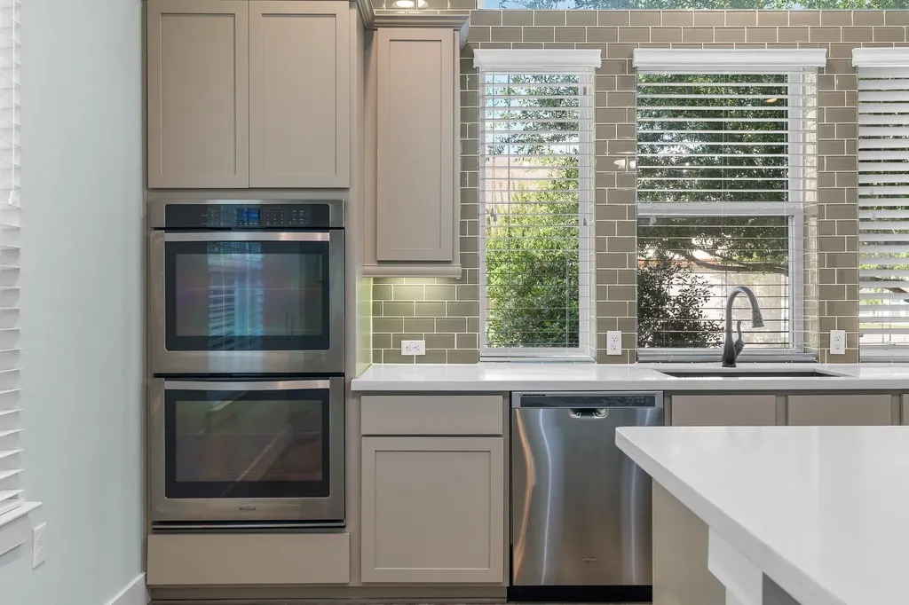 109 Francesco Lane Dripping Springs TX 78620