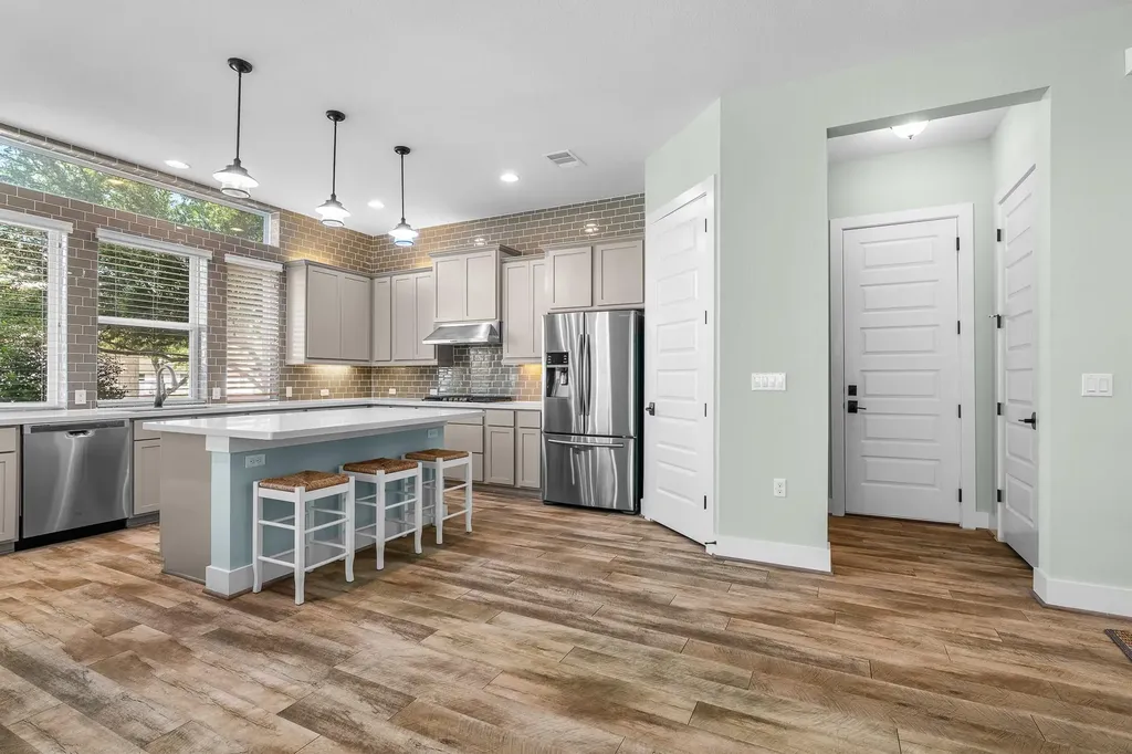 109 Francesco Lane Dripping Springs TX 78620