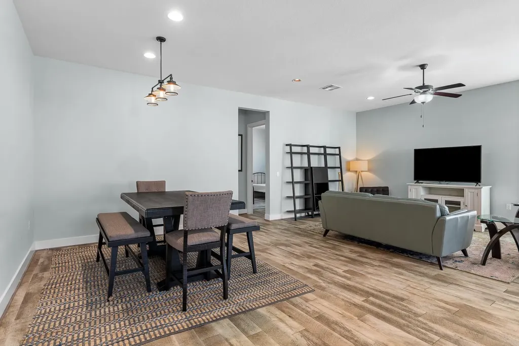 109 Francesco Lane Dripping Springs TX 78620