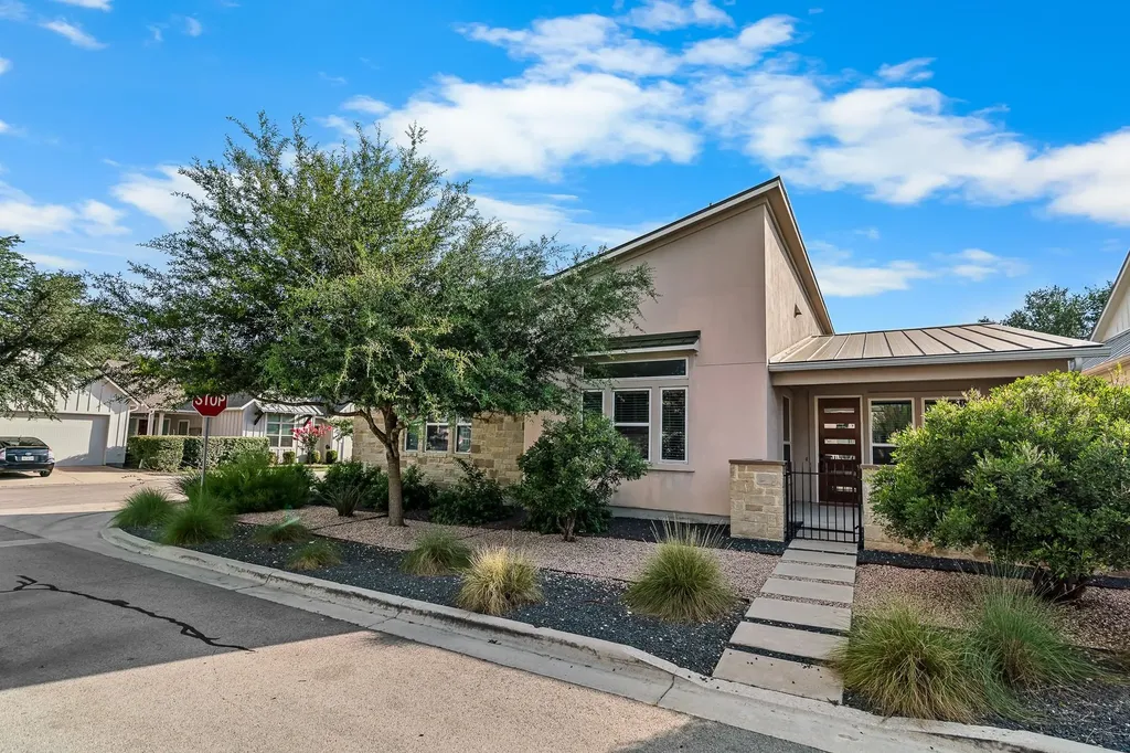 109 Francesco Lane Dripping Springs TX 78620