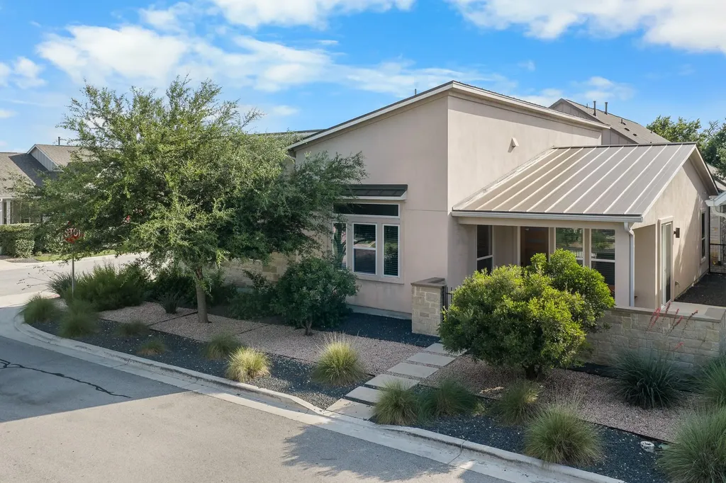 109 Francesco Lane Dripping Springs TX 78620