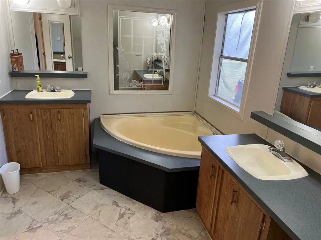 15608 Checotah Drive Austin TX 78734