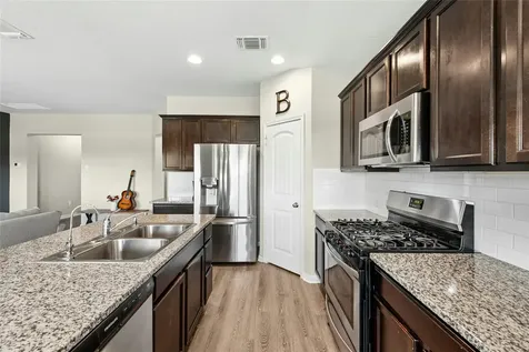 1010 Pembroke Court Hutto TX 78634
