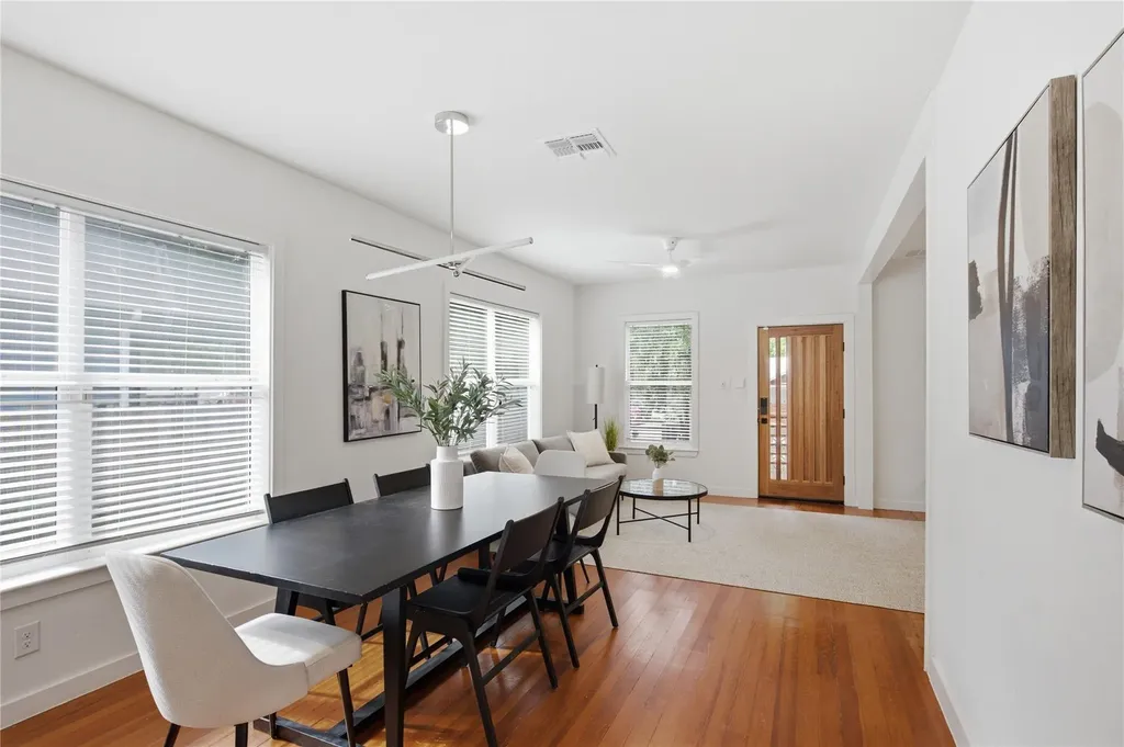 2007 E 2nd Street Austin TX 78702