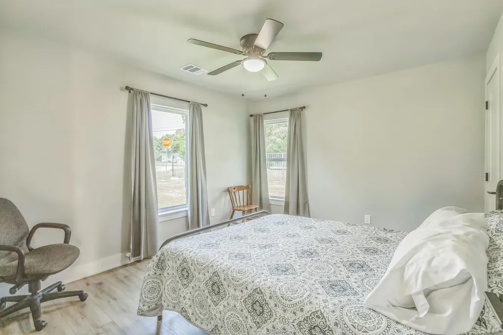 2403 Belaire East Lane Granite Shoals TX 78654