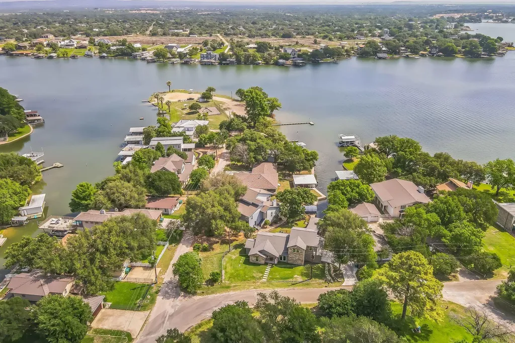 2403 Belaire East Lane Granite Shoals TX 78654
