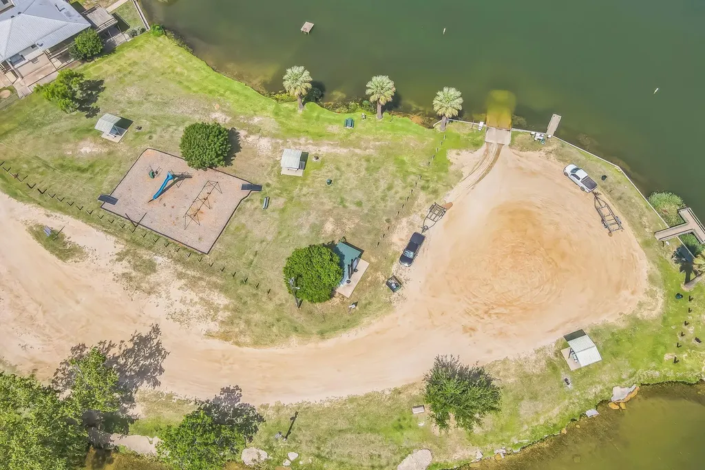 2403 Belaire East Lane Granite Shoals TX 78654