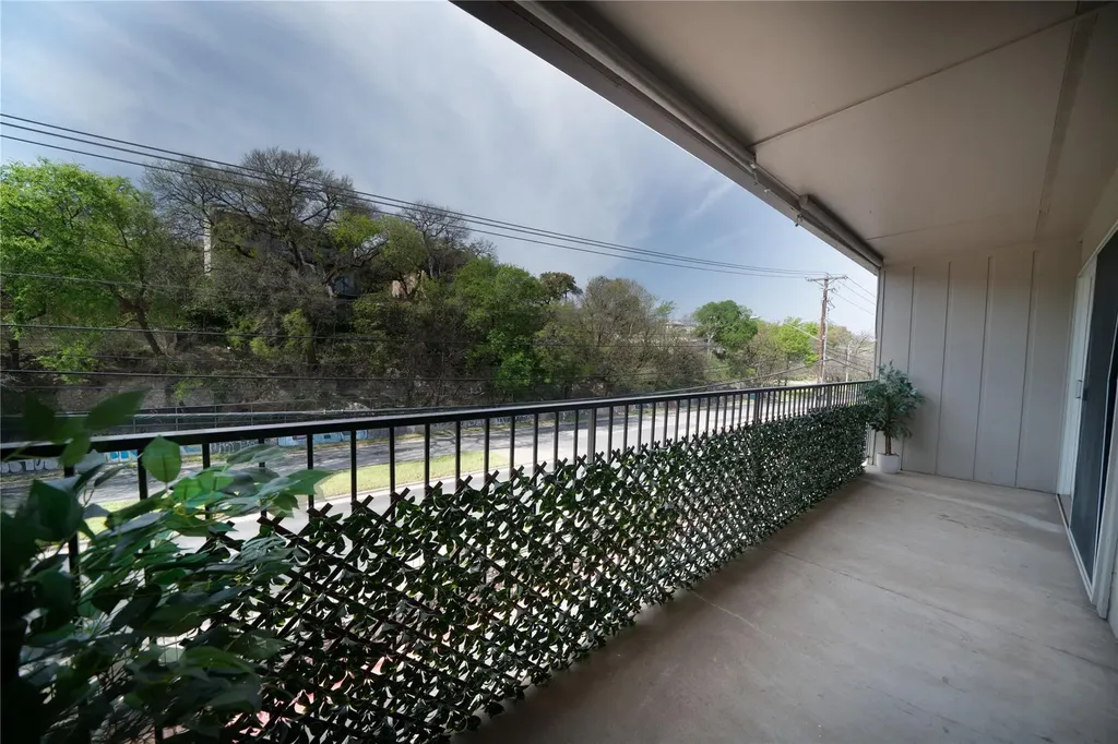 500 E Riverside Drive Austin TX 78704