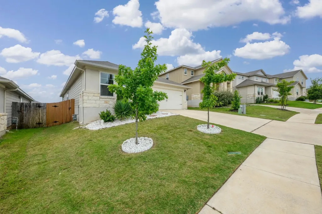 6509 Rounded Pebble Lane Buda TX 78610