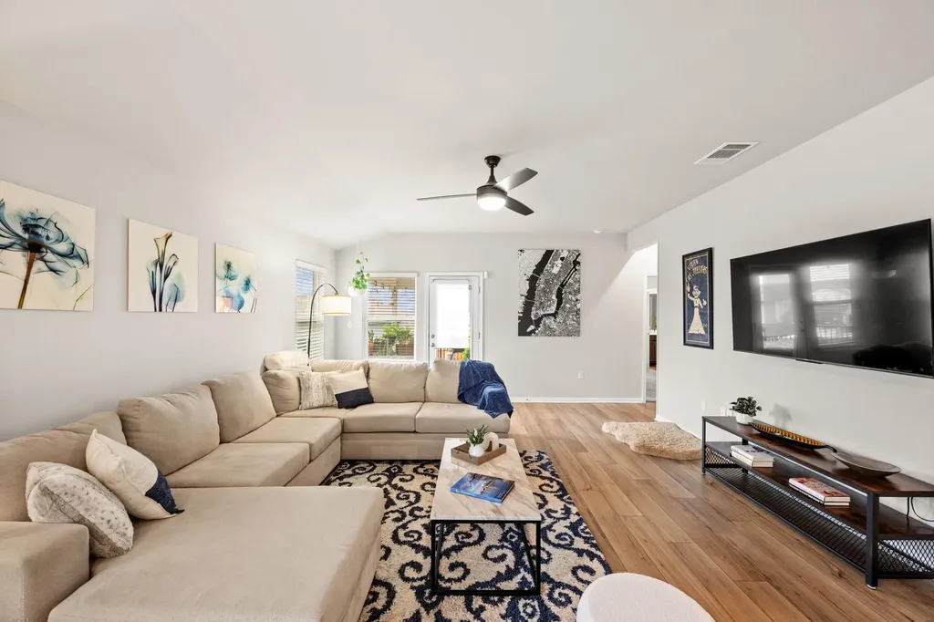 6509 Rounded Pebble Lane Buda TX 78610