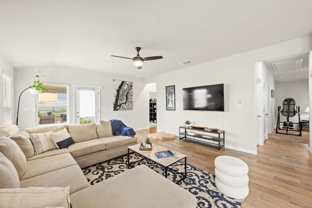 6509 Rounded Pebble Lane Buda TX 78610
