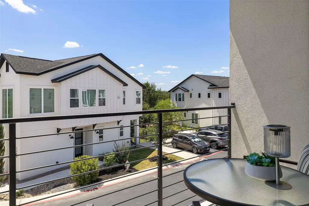 12001 Vista Parke Drive Austin TX 78726