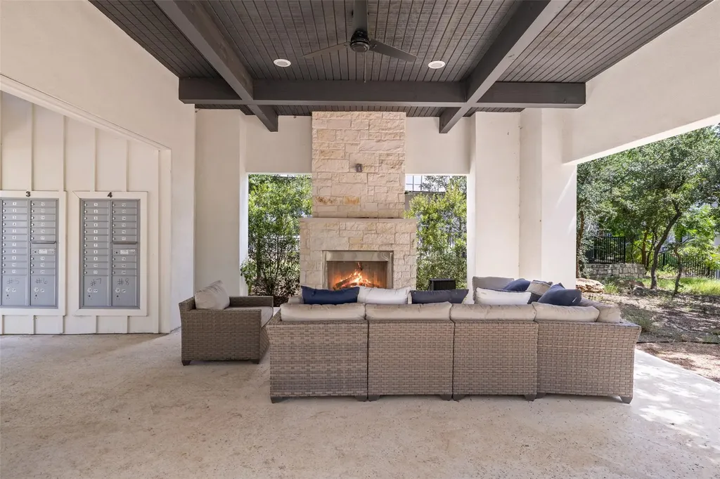 12001 Vista Parke Drive Austin TX 78726