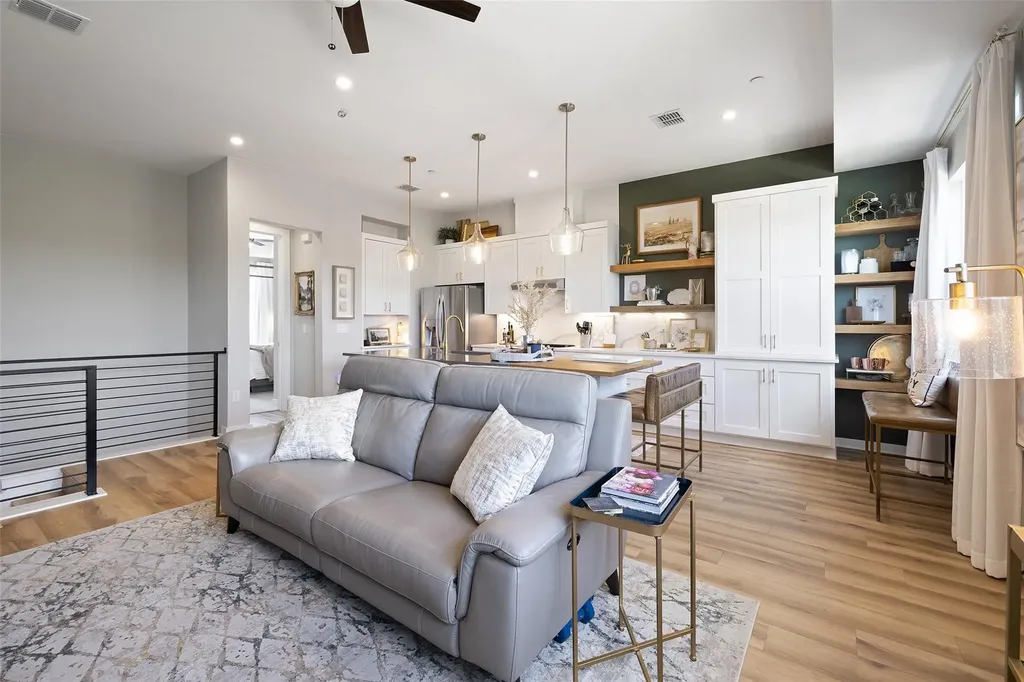 12001 Vista Parke Drive Austin TX 78726