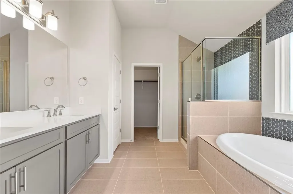 102 Crooked Trail Bastrop TX 78602