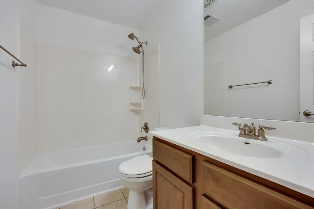 100 Barn Owl Loop Leander TX 78641