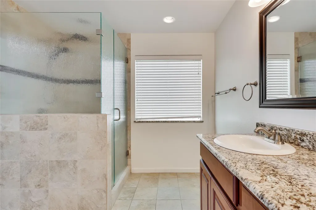 100 Barn Owl Loop Leander TX 78641