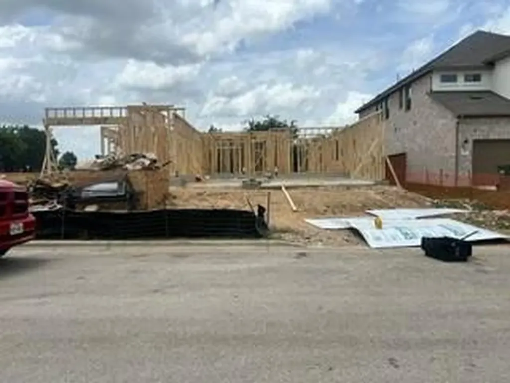 1817 Sauterne Drive Leander TX 78641